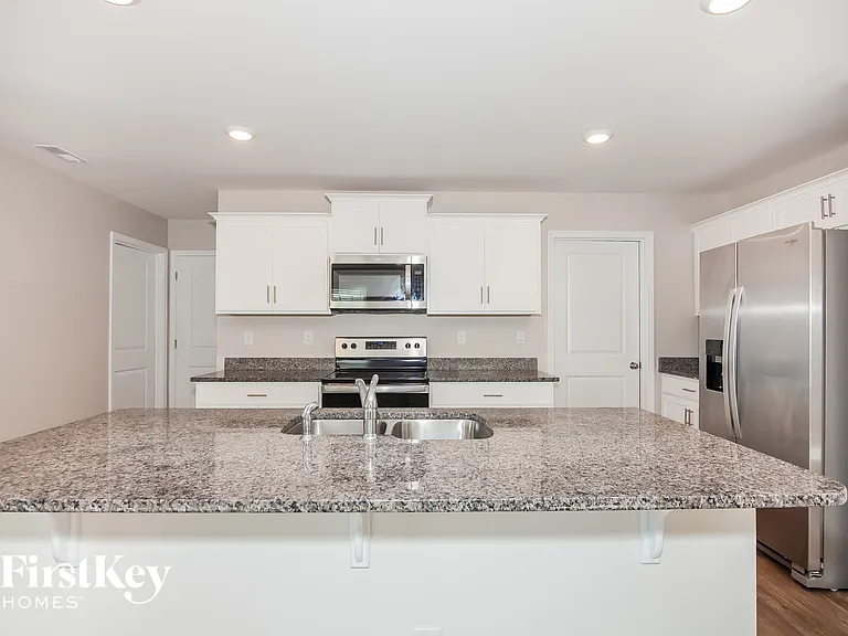 2647 Idared Dr — Photo 5
