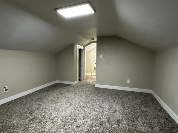 3018 42nd St, Sacramento, CA 95817