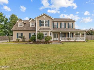 854 Pine Valley Rd, Jacksonville, NC 28546