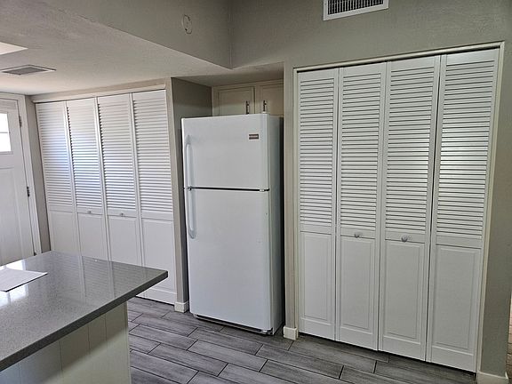 5th image of 17637 N 16th Dr