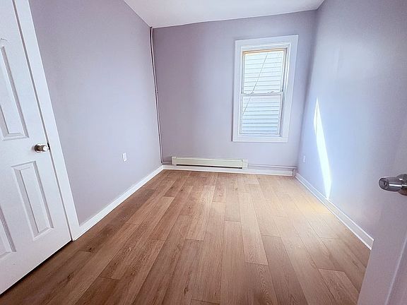 4th image of 124 Highland St APT 1