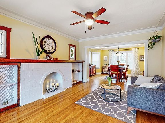 3rd image of 734 S Highland Ave