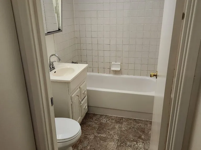 766 N Linden Ave #206 — Photo 10