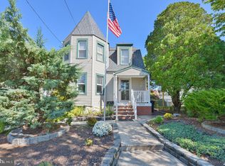 19 E Thompson Ave, Gloucester City, NJ 08030