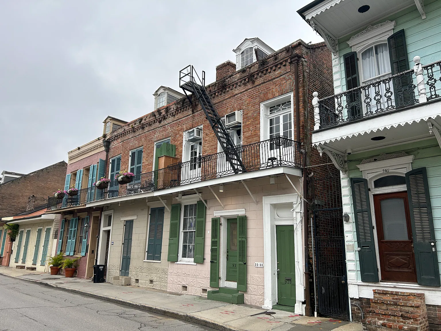 1 bed, 550 sqft, $1,100 — Photo 2