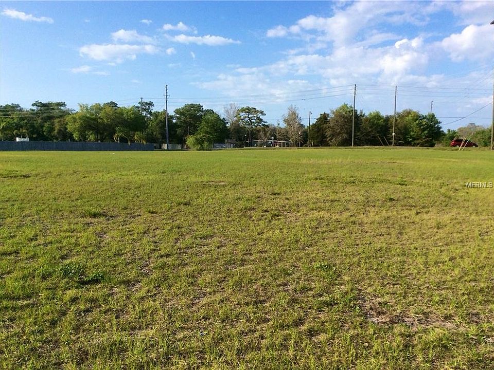 2nd image of 5151 Rowan Rd