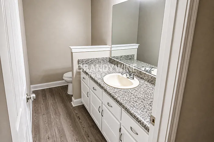 7477 Stonington Dr — Photo 21