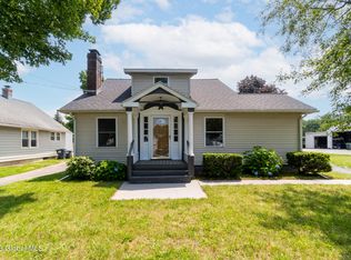 178 Speigletown Rd, Troy, NY 12182