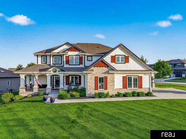 21825 H St, Elkhorn, NE 68022