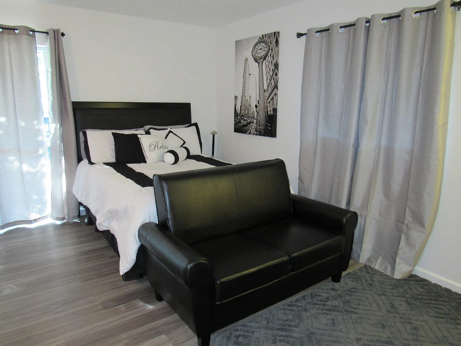 8301 E Florentine Rd — Photo 3