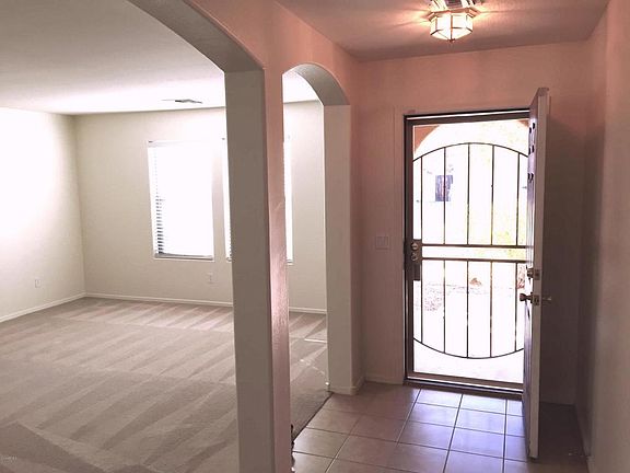 4th image of 16220 W Yucatan Dr