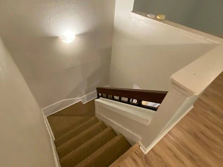 1304 E Bayou Pkwy #3C — Photo 12