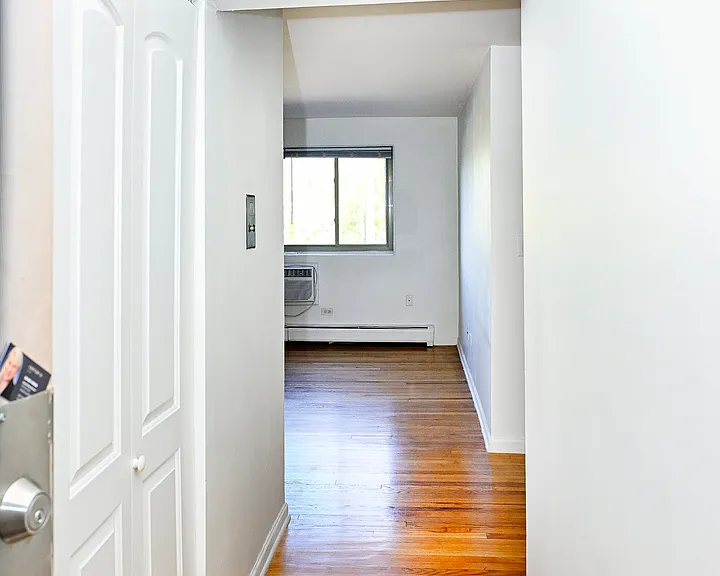 1415 W Lunt Ave #408 — Photo 9