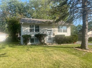 117 N Pine Ln, Glenwood, IL