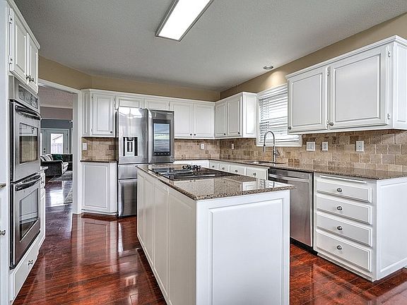 Large kitchen with island