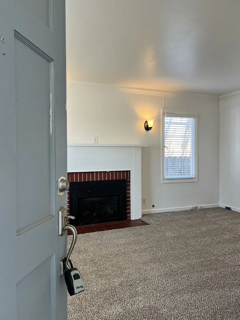 Absolutely Charming Two Bedroom Napa Home — Photo 2