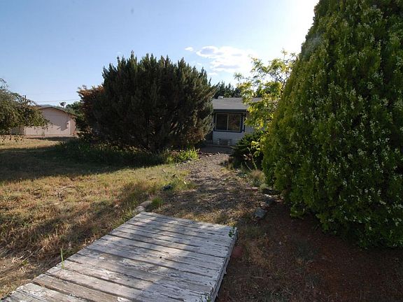 2nd image of 599 Mosher Ln