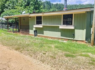 23 Yonah Lake Rd, Toccoa, GA 30577