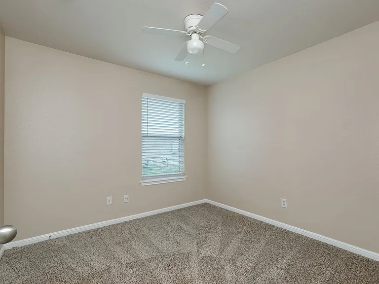 3114 Honey Tree Ln — Photo 10
