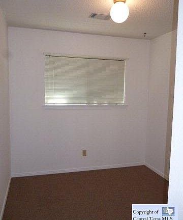 5th image of 610 Frostwood Dr