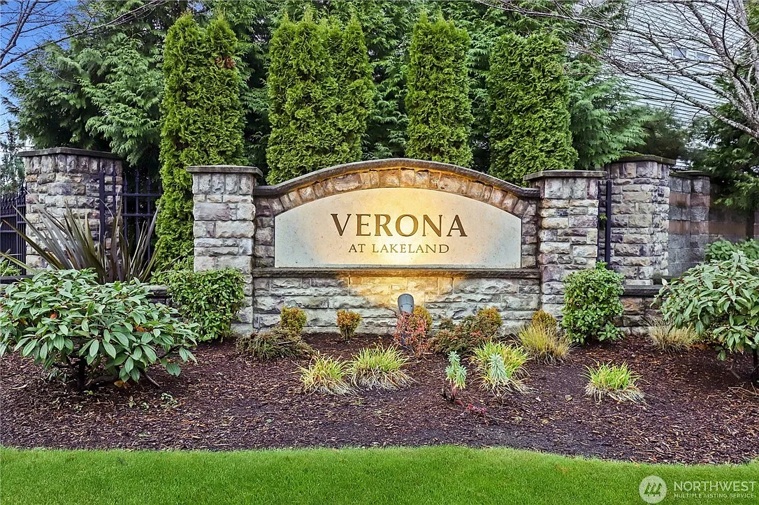 5 bed, 3108 sqft, $3,780 — Photo 3
