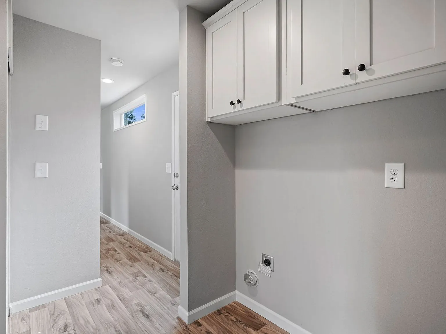 Modern 2 Bedroom, 1 Bathroom Home New Community, Standalone Units — Photo 4
