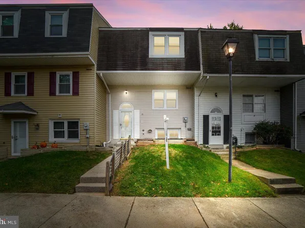 71 Oxford Ct, Walkersville, MD 21793