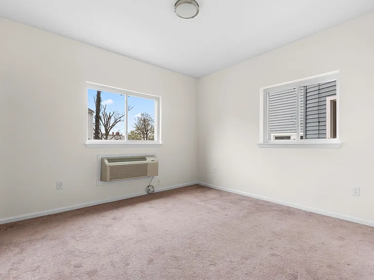 815 Kennedy Blvd #1 — Photo 11