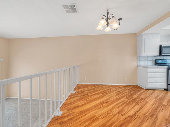 5th image of 27612 Nugget Dr APT 6