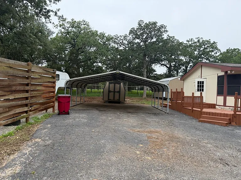 220 Jeffery Dr — Photo 10