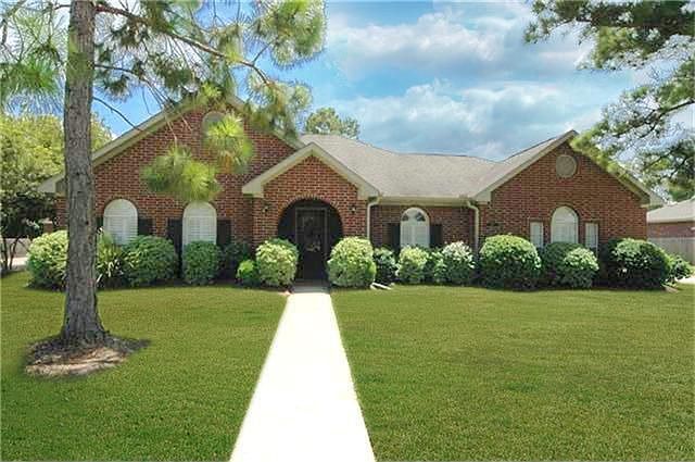 1st image of 603 Woodview Dr