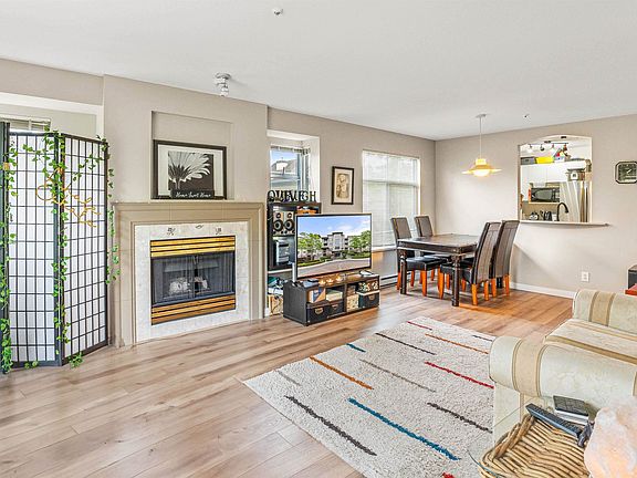 2nd image of 8220 Jones Rd #216