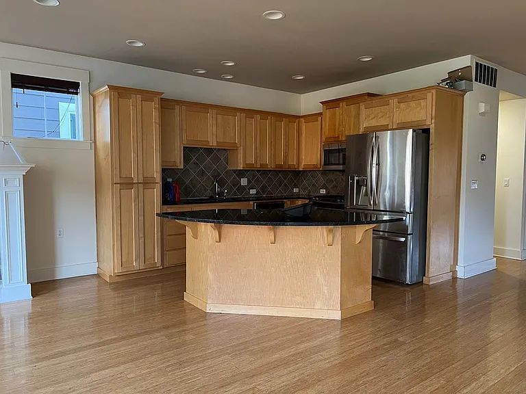 341 NE Eagle Way — Photo 27