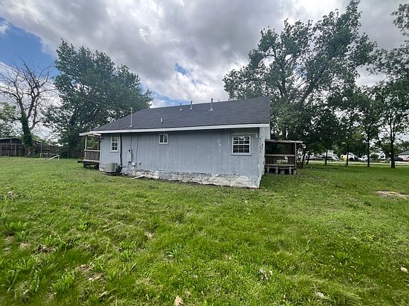 4th image of 378 Willow Ridge Cir
