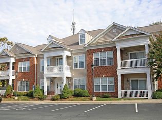 1052 Glenwood Station Ln UNIT 201, Charlottesville, VA