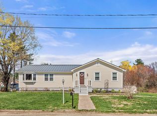 9 Chase St, Kingston, NH 03848