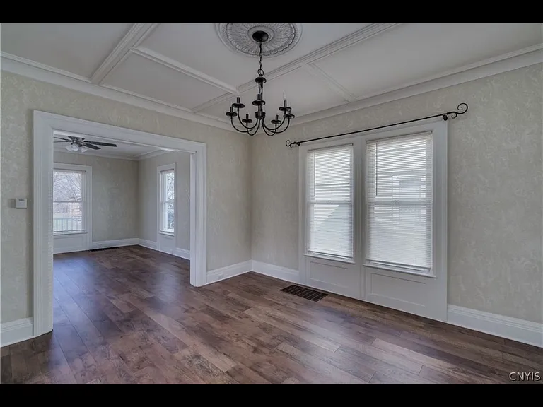 421 S Massey St — Photo 10