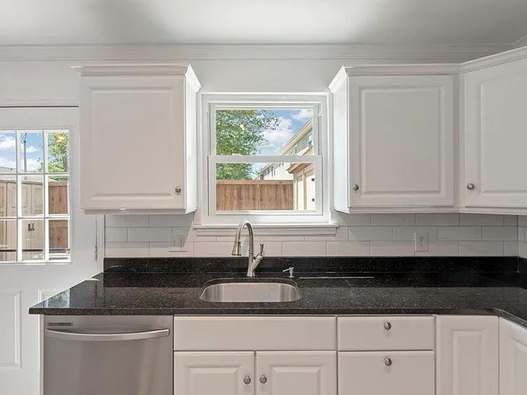 415 Parkdale Dr #8E — Photo 18
