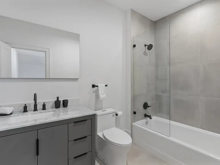 997 Davis Dr — Photo 63