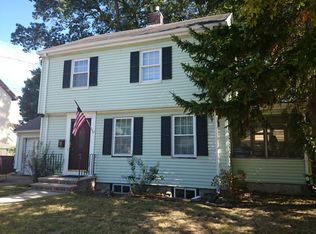 20 Eastwood Cir, West Roxbury, MA 02132