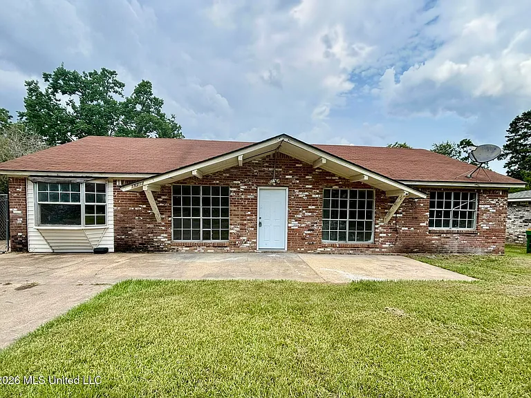 15212 Big Ridge Rd — Photo 1