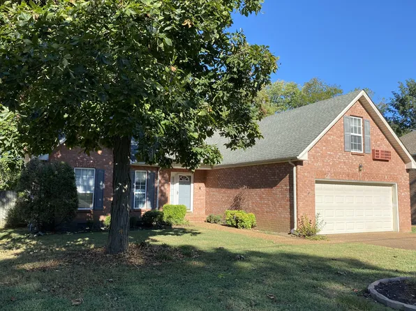 209 Lakeside Park Dr, Hendersonville, TN 37075