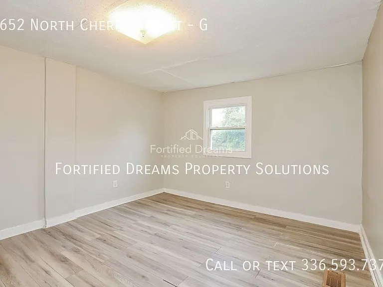 1652 N Cherry St #G — Photo 28