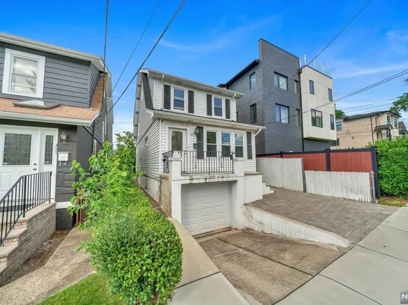 433 Columbia Ave, Cliffside Park, NJ 07010