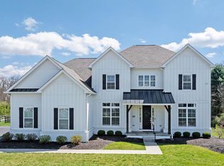 8537 Sandycombe Dr, New Albany, OH 43054