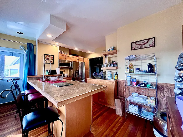 33 Oakland Rd #2 — Photo 5