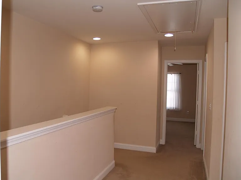 142 Silverspring Pl #A — Photo 11