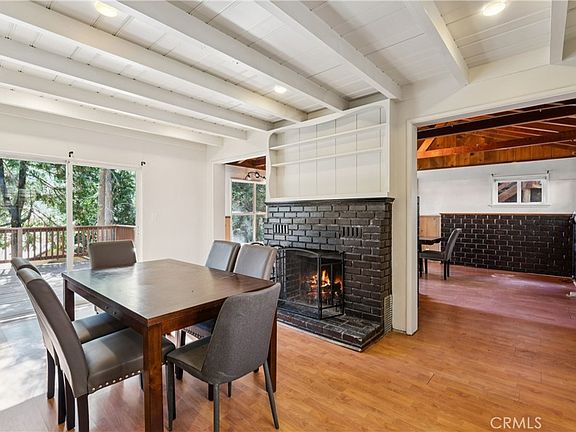 3rd image of 787 Sierra Vista Dr