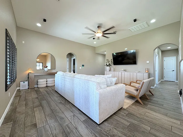 809 Angram Pl — Photo 6