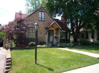 613 Kane St, Dundee, IL 60118